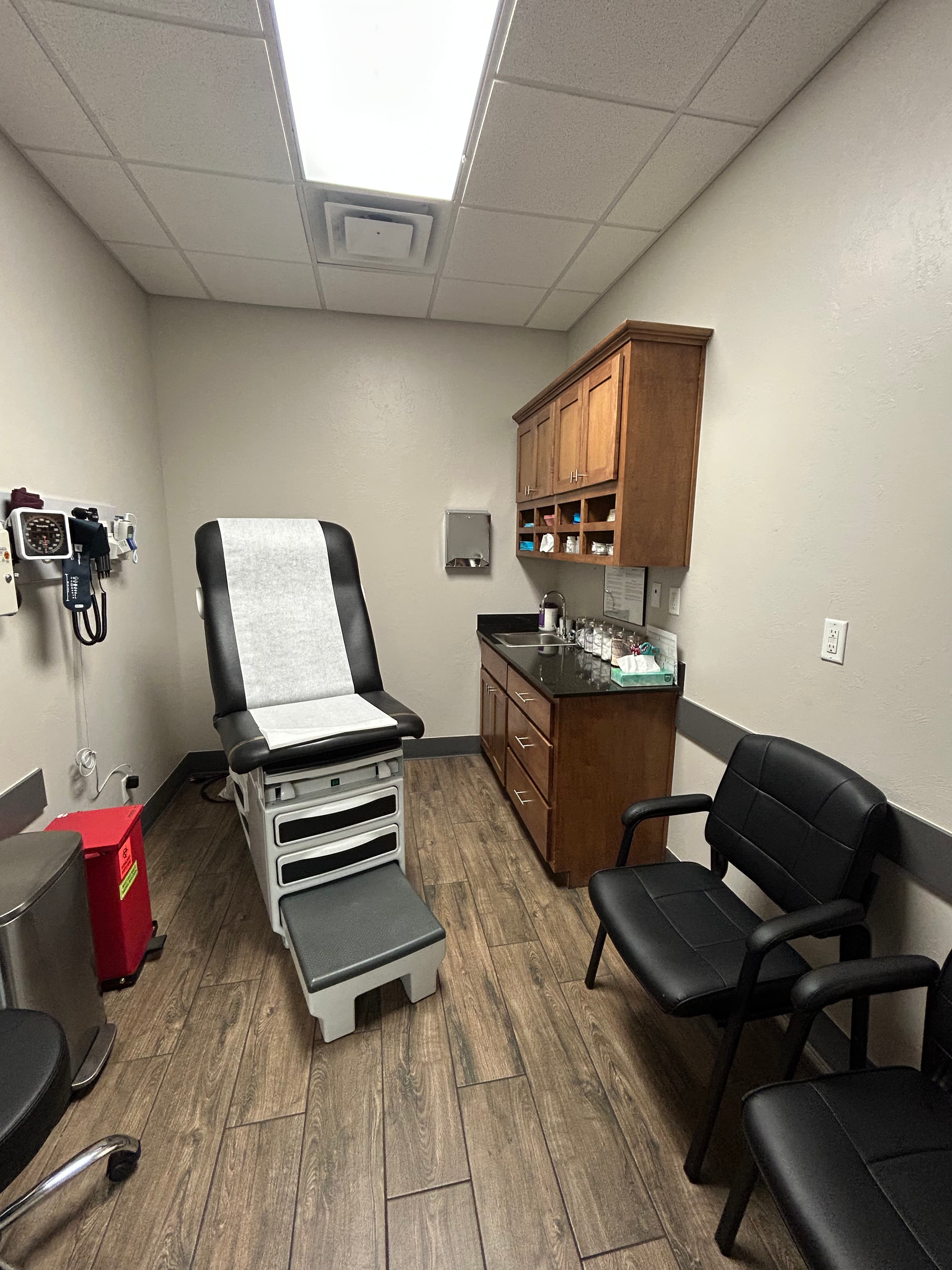 Modern on-site imaging room with X-ray equipment